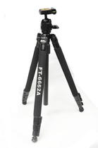 Weifeng 6662A professional aluminum alloy tripod to the original package