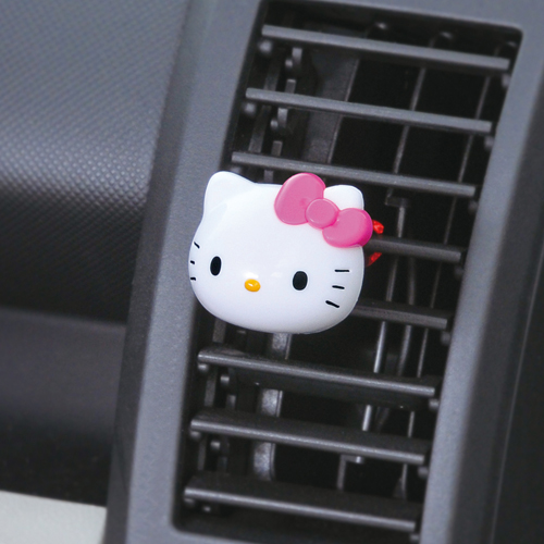 HelloKitty凯蒂猫可爱卡通汽车上空调出风口香水夹除异味车载香水