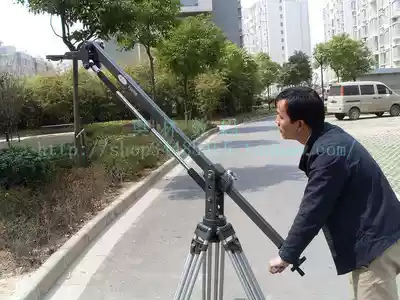Highly recommended Weifeng 9116 rocker frame Small rocker camera rocker tripod