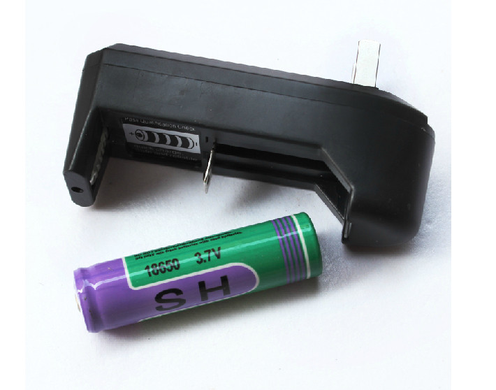 Купить Зарядное устройство Горные велосипеды сильный свет фонарик ...