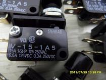 V-15-1A5 brand new original Japanese OMRON OMRON micro switch fake one penalty ten