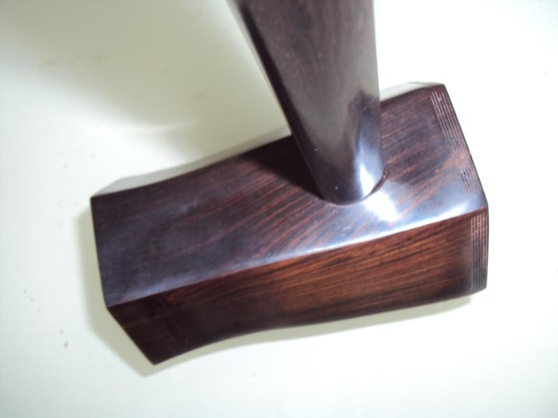 Factory direct black sandalwood Yuehu shelf elbow semi-finished Yuehu logs dry throw physical shooting send accessories