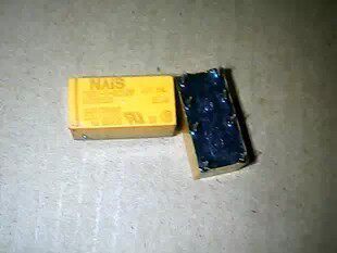 (Disassemble second-hand Panasonic relay) DS2E-M-DC48V