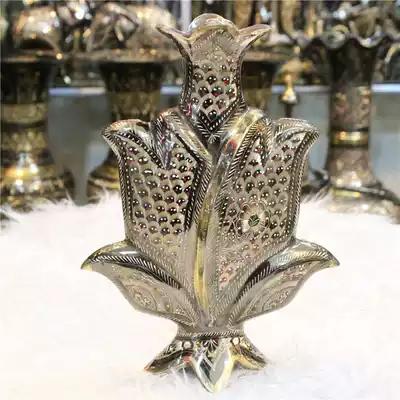 Imported Pakistani traditional handicrafts creative copper carving color spots auspicious Ruyi bottle factory direct sales