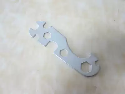 Bicycle repair tools Multi-function chip wrench Screw wrench porous wrench chip wrench
