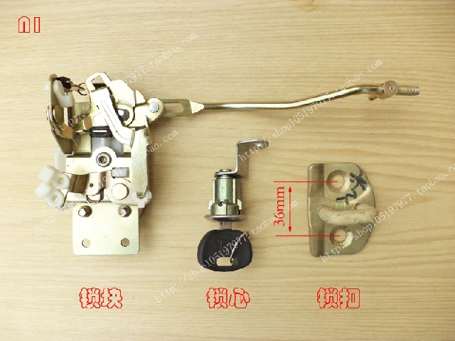 Old Liuzhou Wuling Single and Double Row Truck Small Truck Front Door Lock Block Middle Door Lock Body Front Door Lock Rear Door Lock
