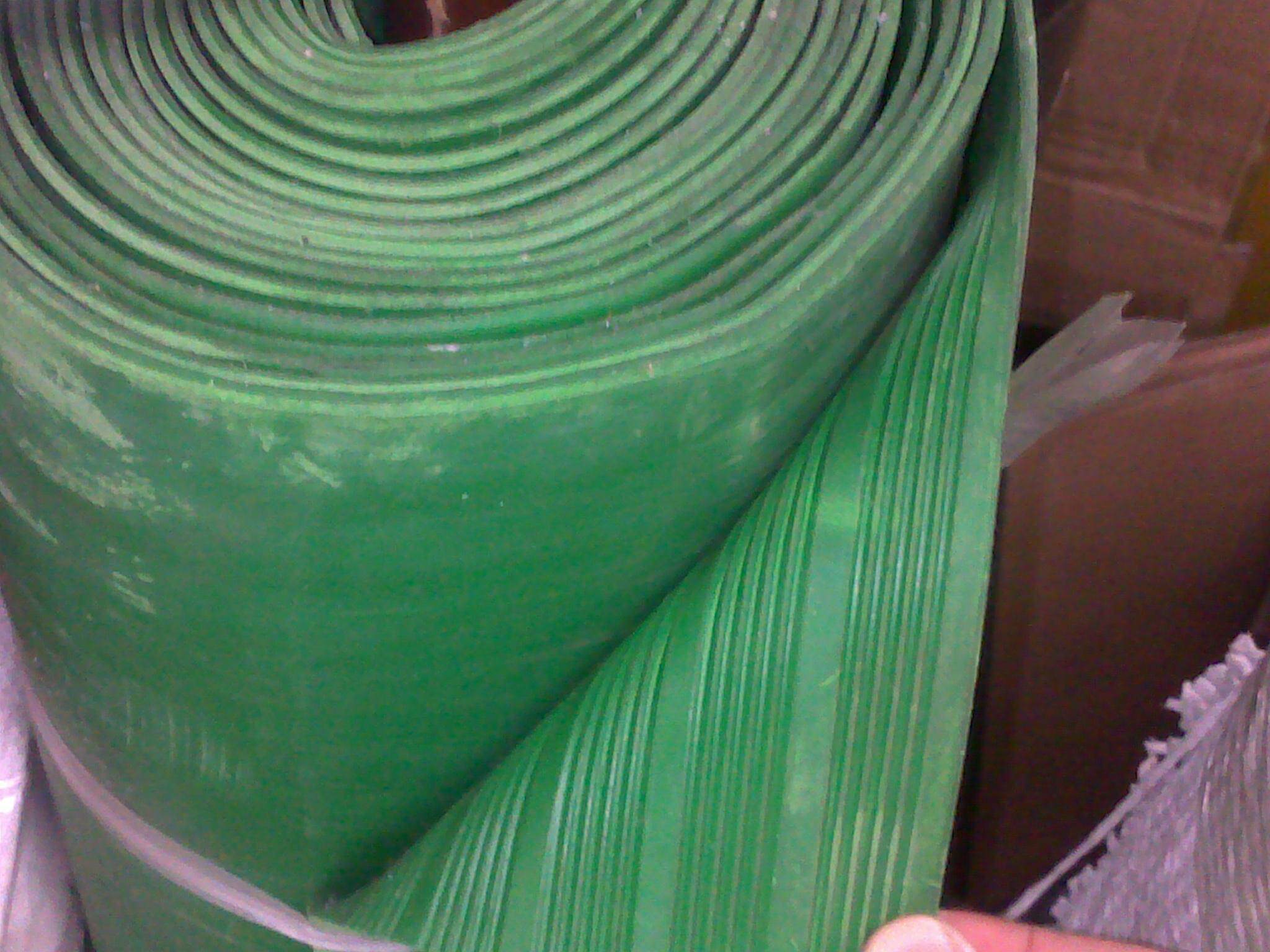 High quality green low voltage insulating rubber sheet non-slip rubber pad insulating rubber sheet green stripe rubber sheet