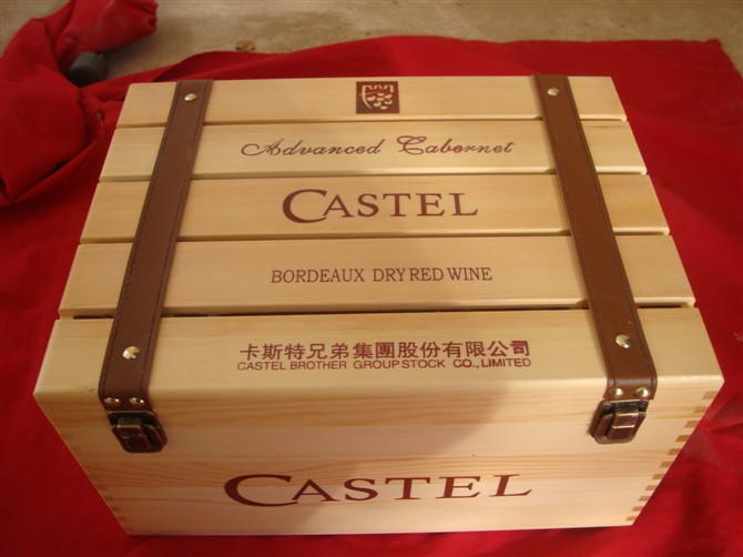 Solid wood wine box leather strip leather strip craft gift decoration wooden box leather strip manufacturer wooden wine bottle packaging box