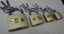 (Chong 5 Diamond Promotion) (Earth brand) imitation copper lock gold lock straight open padlock 25~50