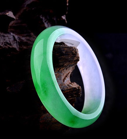 Ice Pale Green Emerald Color Jade Bracelet Pure color Female Quartz Jade Jade Bracelet jade bracelet A cargo bracelet 