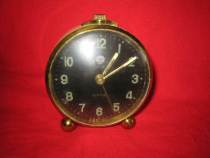 Shanghai early 8-day 15-drill all-copper alarm clock