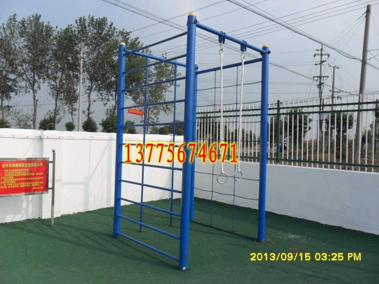 Joint training equipment ring rib climbing rope climbing pole combination fitness path buried installation