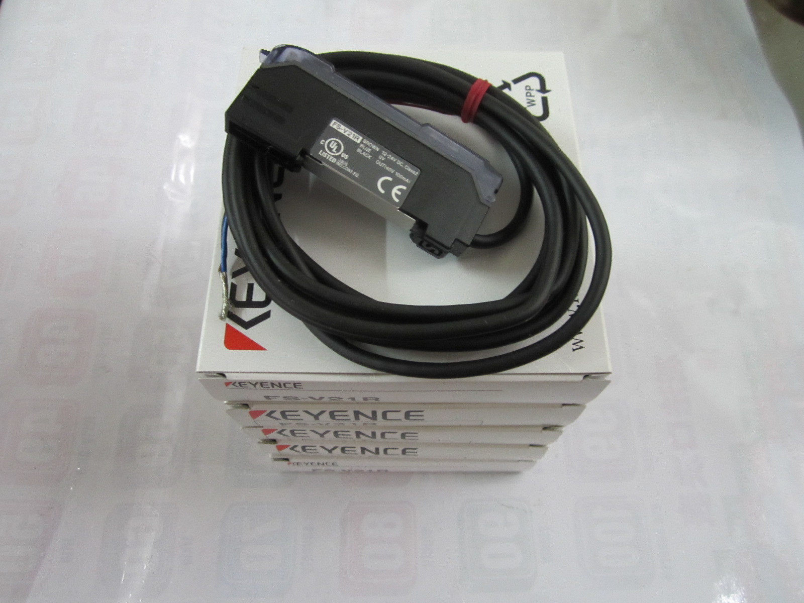 FS-V22R New FS-V21R KEYENCE