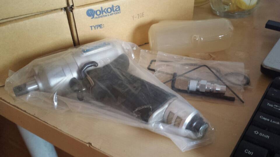 YLa-70E Japan Yokota YOKOTA OIL PRESSURE IMPULSE WRENCH (original spot)