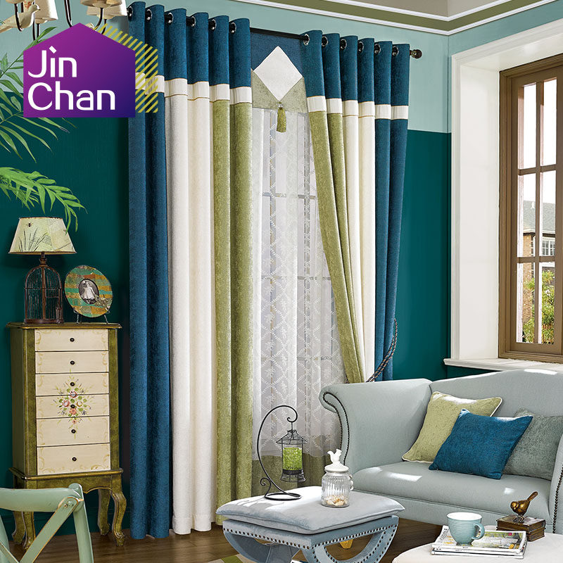 ��������ڹ�ѩ�����ʽƮ����ش�������С��