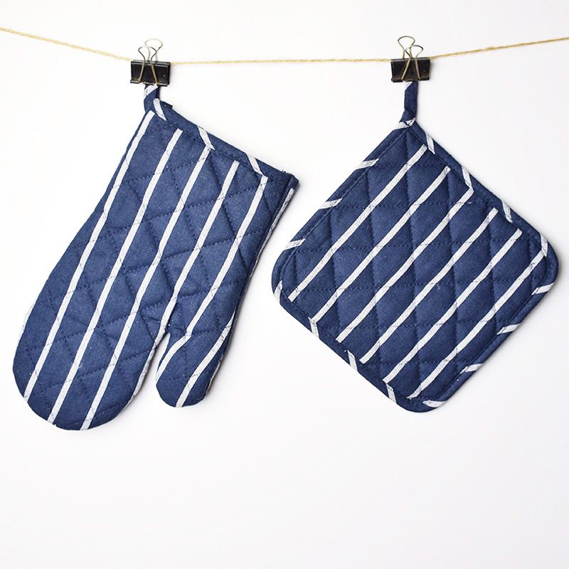 Microwave oven special thermal insulation glove pad pad baking utensils thickness insulation anti-slip gloves