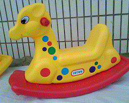 New product, spike special price, factory direct sale, large thickened, two-color plastic, children's deer rocking horse, Trojan horse