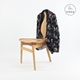 Hans Wegner Valet Ghế hanger ghế thiết kế nội thất bản sao phong cách Bắc Âu mới ghế đôn gỗ Đồ nội thất thiết kế