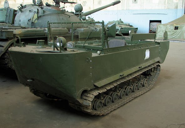 1 72 World War II American M29 Amphibious Tractor