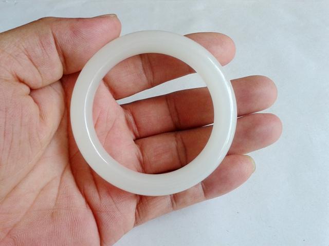 Natural Xinjiang Jingbai Jade Bracelet Non-Hetian Jade Pure Natural Whiteness Good Texture Uniform Special Price