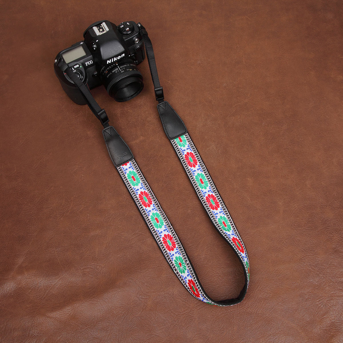 cam-in Embroidery Series Professional Camera Holding Bag Bag Renaissance Shoulder Strap Single-eye Micromonocular Camera Universal CS152