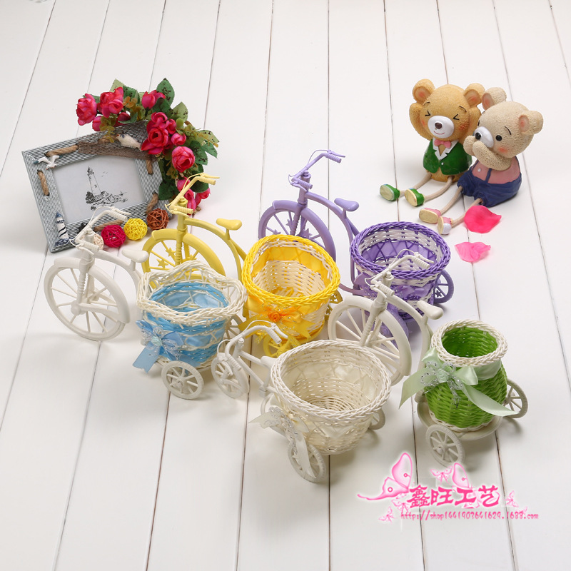 Rattan Weaving Tricycle Bike Festive Christmas Christmas Christmas Christmas Apple Packaging Box Flowers Basket Decoration Hem