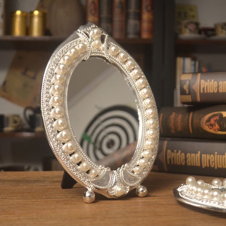 European single mirror Silver Western makeup mirror Desktop Pearl makeup oval mirror Creative Valentine's Day gift