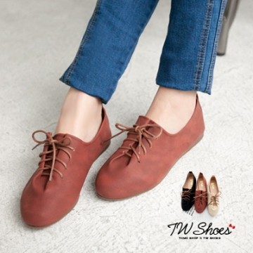 台湾官网直邮进口【TW Shoes】乐活抓皱感绑带平底休闲鞋