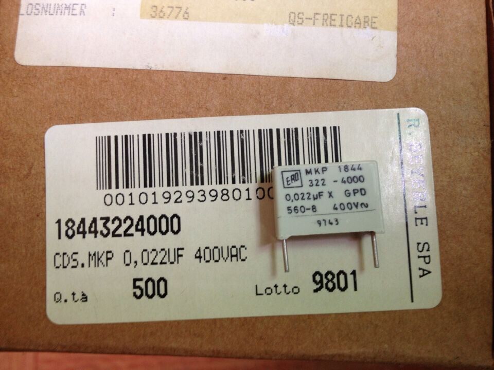 Original box imported ERO milk white MKP1844 series 0 022UF 10% 400VAC foot distance 15mm