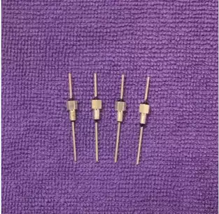 Core capacitance threaded M2 5 1000PF 100VDC 10A 102