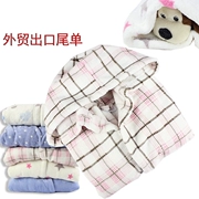 Giải phóng mặt bằng cuối năm dày lông cừu san hô vài chiếc áo ngủ dài flannel áo choàng tắm mùa thu và đồ ngủ mùa đông cỡ lớn nữ