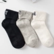 Mùa thu mới của phụ nữ vớ cotton còng vớ cá nhân thêu thư vớ nữ bóng chày Nhật Bản vớ thể thao thủy triều