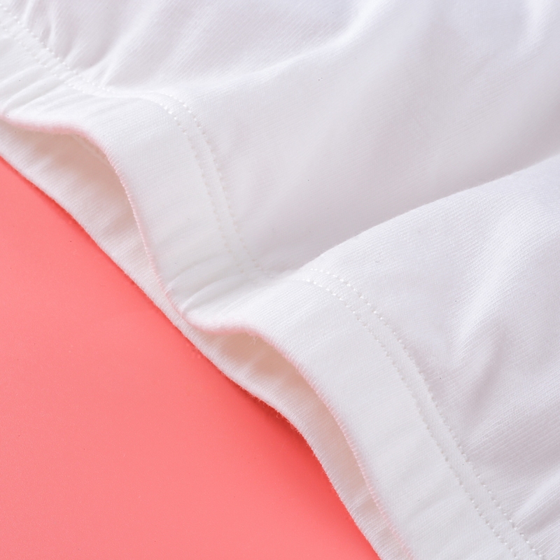 Junior high school girls with chest pads 12-13-14-15-16-year-old girls developing small vest bra underwear thin