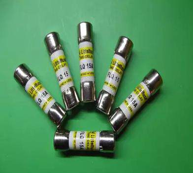 FLQ 10 FLQ 12 FLQ15 FLQ20 FLQ 25 FLQ30 American Power Fuse