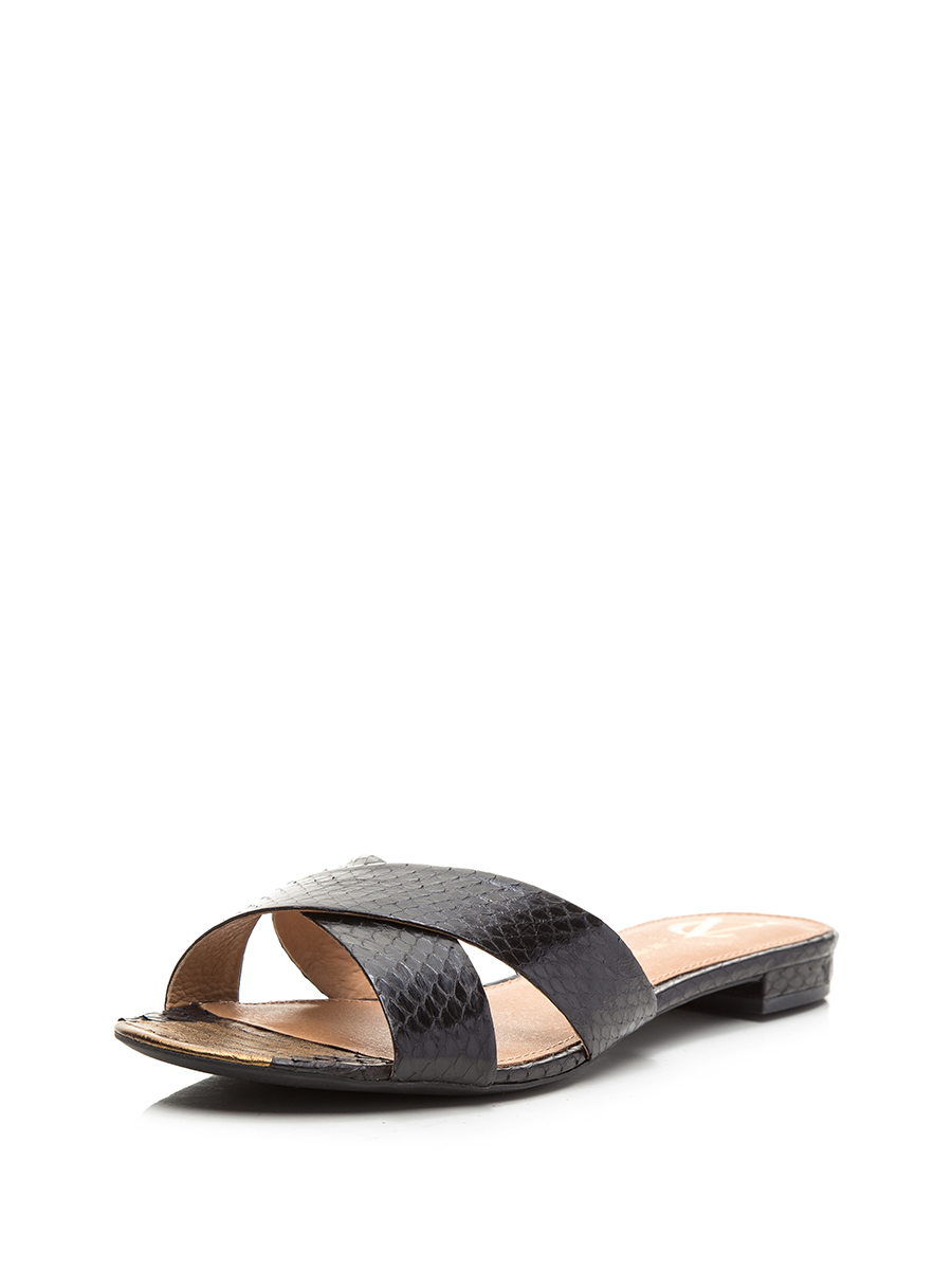 VINCE CAMUTO 黑色蛇纹交叉搭带凉拖