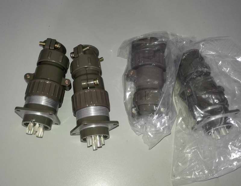 Cinema accessories -- New 16-4IIY xenon lamp power plug for movie projector