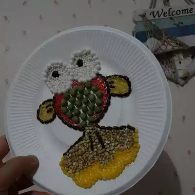 Grain paste painting handmade DIY seed painting grain painting rice painting confused little goldfish stickers