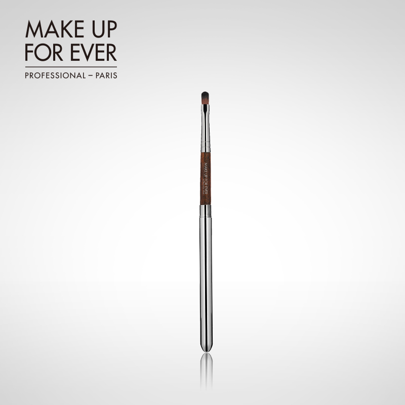 MAKE UP FOR EVER/玫珂菲便携式唇刷#304 可拼接便捷木柄唇刷