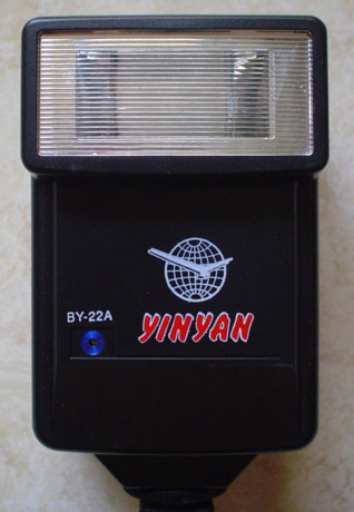 90s NEW LIBRARY STOCK YINYAN SILVER BY-22A AUTOMATIC DIMMING FLASH LIGHT SINGLE POINT FLASH