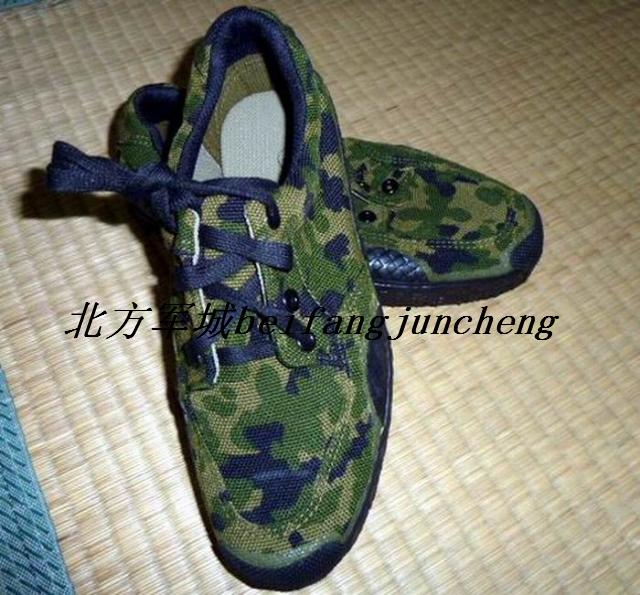 New 99 Combat Training Shoes Low Bunch Shoes Rubber Shoes Climbing Shoes