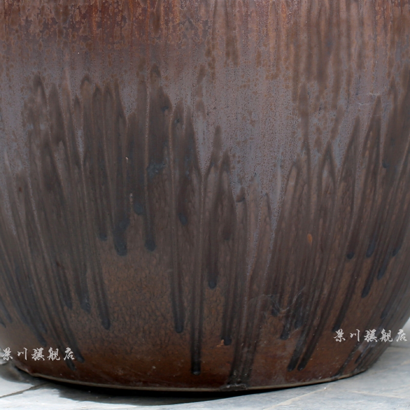 Jingdezhen ceramic up ears goldfish bowl calligraphy and painting lotus lotus cylinder large sitting room courtyard wind water tanks