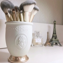 Noble relief portrait makeup brush barrel Makeup brush barrel Pen holder Desktop storage barrel Cosmetics storage box