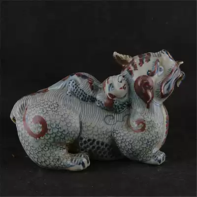 Ming Dynasty all-hand-made blue and white glaze, red, sculpted porcelain, Jingdezhen, 1980s factory collection antiques