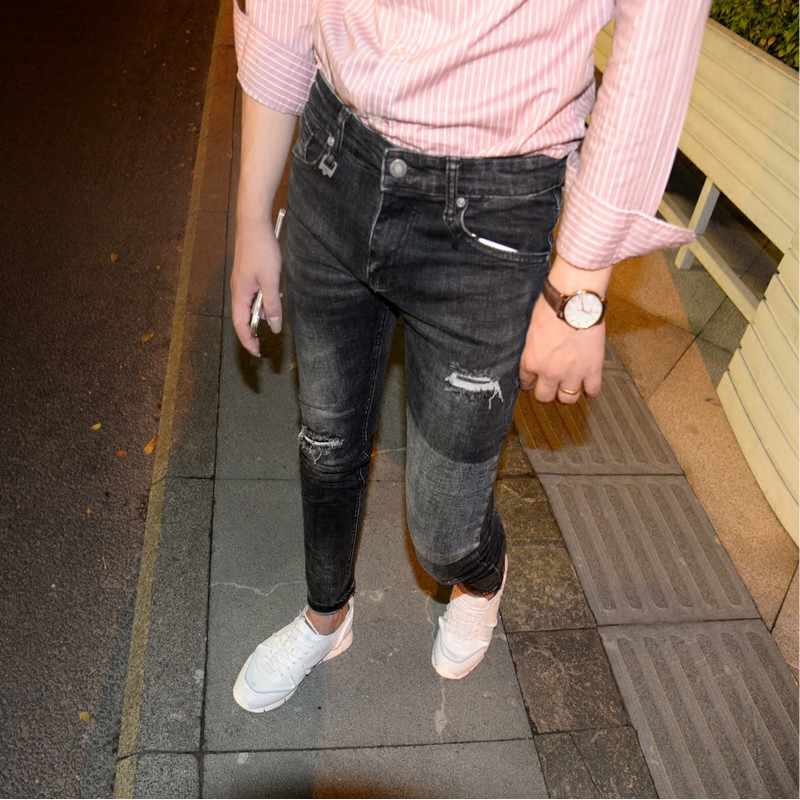新款黑灰色破洞补丁牛仔长裤弹力修身小脚裤刮烂猫须休闲铅笔裤男