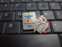 2010 Vancouver Winter Olympics Badge Silver 3D Maple Leaf Sports Series Badge Ice Hockey Badge