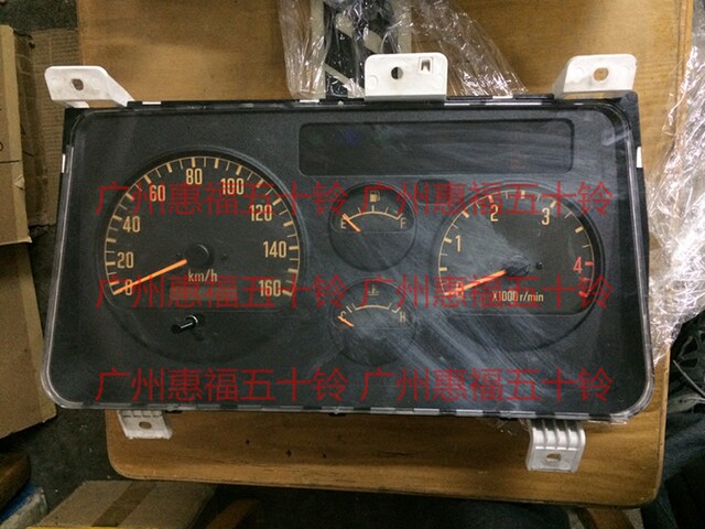 Isuzu instrument assembly tachometer 4JB1 Qingling 100P Euro 2 Qingling genuine factory