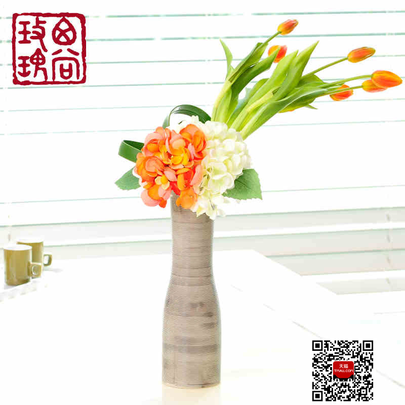 ����õ������ɫ����