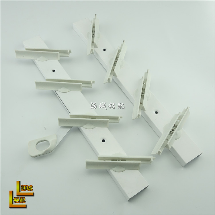 4 inch outlet spray white aluminum plastic aluminum alloy blind bracket window bracket glass louver bracket louver hinge