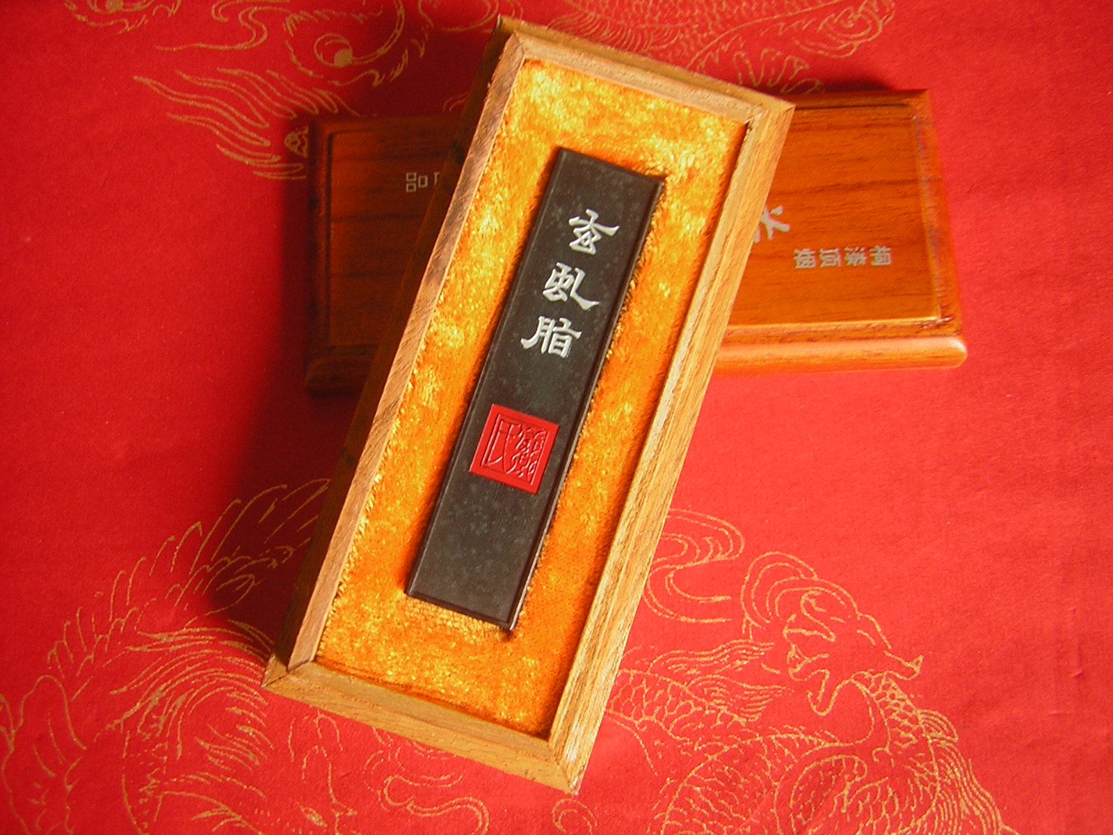 Tong lacquer top smoke 8 money Xuan Qiuzhi ancient method Songming top smoke seven years ink Hu Kaiwen factory direct sales