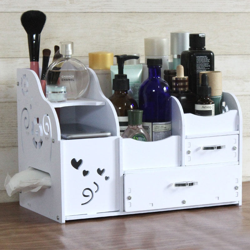 �������贴�����ʽ������滯ױƷ�м���껨